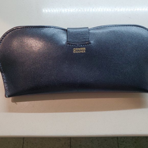 TRUE VINTAGE LEATHER EYEGLASS CASE - Picture 2 of 2